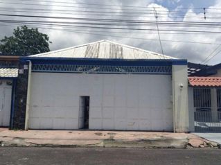 Venta de Bodega en Mata de Plátano, Goicoechea. RAH 25-1105