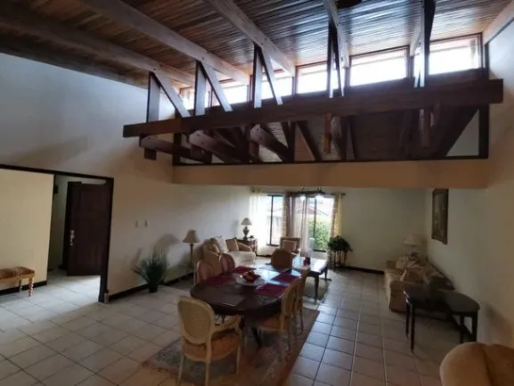 MLS-25-1037 VENTA HERMOSA CASA CURRIDABAT SAN JOSE en Curridabat, San José — $695,000 - Foto 3 de 10