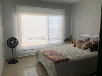 Venta de Casa en Bello Horizonte, Escazú. RAH 26-2166 en San Antonio, Escazú, San José — $250,000 - Foto 4 de 15