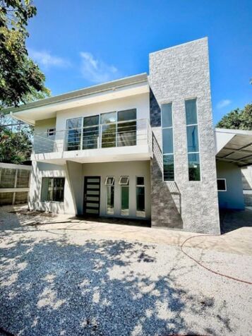 Venta de Casa en Santa Eulalia-Atenas, Alajuela. RAH 25-1821 in Santa Eulalia, Atenas, Alajuela — $265,000