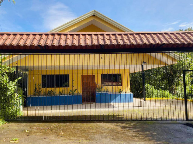 Casa en venta en Bajos del Toro, San Ramón, Alajuela en Toro Amarillo, Sarchí, Alajuela — $250,000