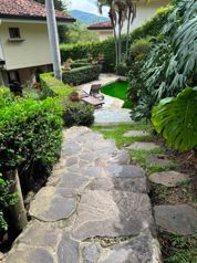 Casa colonial Santa Fe en Condominio Eco Residencial Villa Real en Pozos, Santa Ana, San José — $1,595,000 - Foto 4 de 42