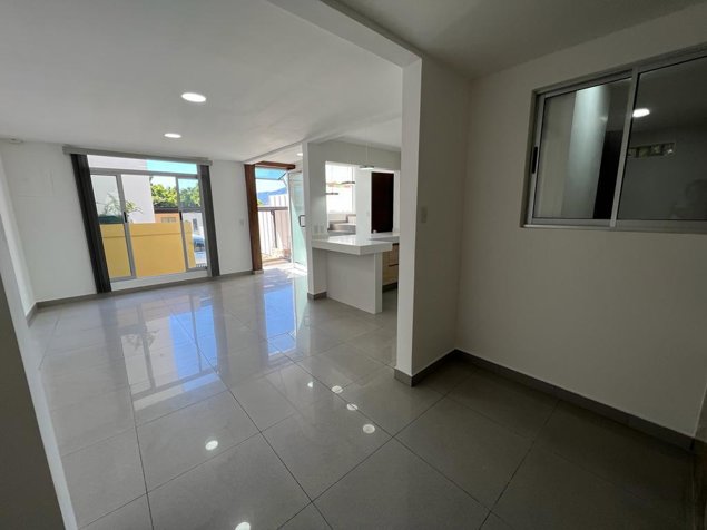 Town House in Curridabat, San José — ₡ 650 000