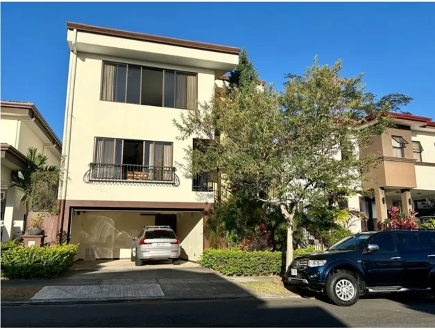 VENTA DE CASA, HEREDIA, ULLOA, CONDOMINIO FRANCOSTA en Ulloa, Heredia — $497,000 - Foto 3 de 25