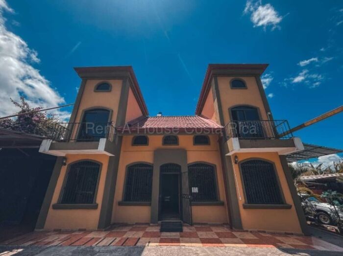 Se vende local comercial en Curridabat San José 26-2069 en Curridabat, San José — $1,500,000