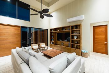 Casa de Lujo Frente al Golf en Hacienda Pinilla con Piscina en Tamarindo, Santa Cruz, Guanacaste — $1,395,000 - Foto 5 de 19