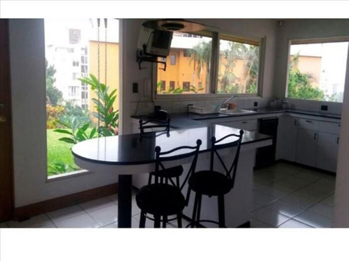 VENTA DE CASA, ESCAZU, SAN RAFAEL in San Rafael, Escazú, San José — $750,000