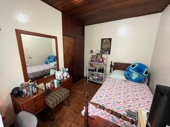 Venta de casa con uso de suelo mixto en Curridabat Centro en Curridabat, San José — 137 500 000 ₡ - Foto 4 de 13