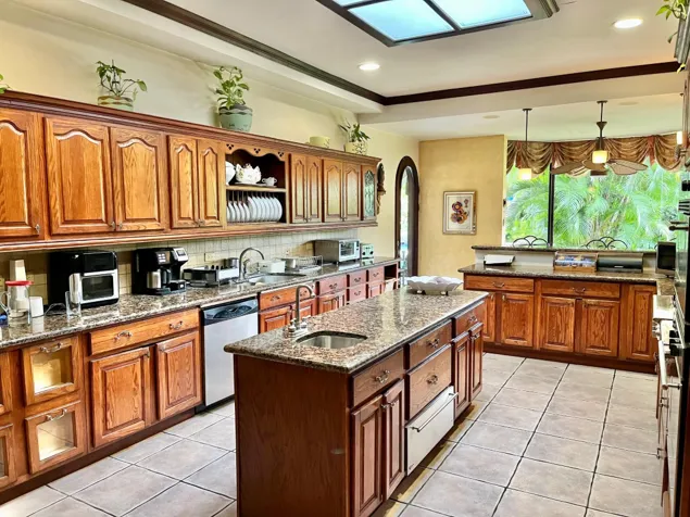 Venta Casa Condominio La Cañada, San Rafael, Alajuela en San Rafael, Alajuela — $1,050,000 - Foto 2 de 57