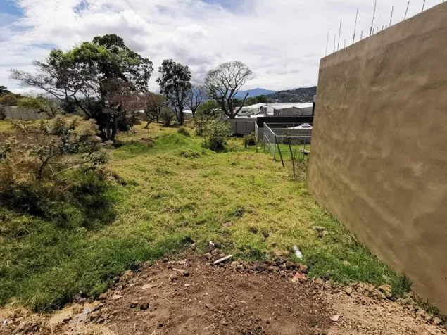 Venta de lote residencial con vistas a las montañas en Bebedero, Escazú #26-1020 GS en San Antonio, Escazú, San José — $109,000 - Foto 3 de 8
