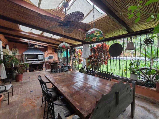 Escazu venta casa con piscina in San Rafael, Escazú, San José — $675,000 - Photo 2 of 20