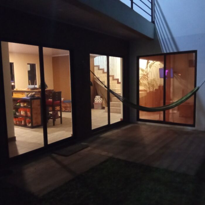 Casa de 2 pisos en barrio cerrado en la montaña en San Rafael, Montes De Oca, San José — ₡ 450 000