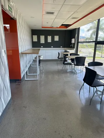 ALQUILER DE OFICINA, SAN JOSÉ, ESCAZÚ, CONDOMINIO TRILOGIA in Escazú, San José — $2,267 - Photo 2 of 11