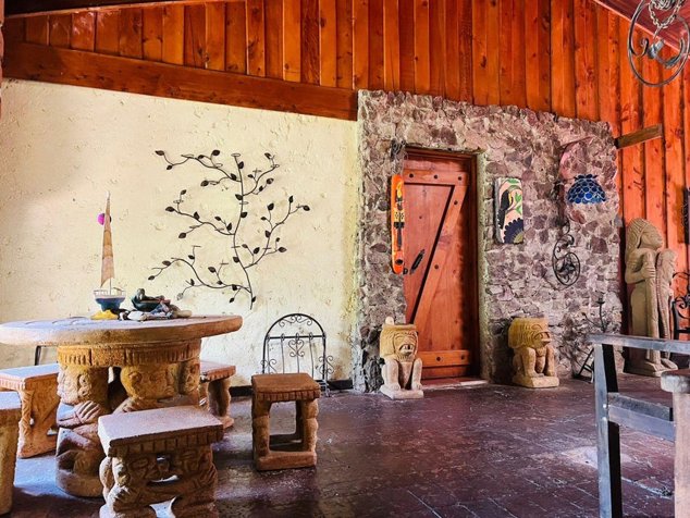 Venta de Hotel en Barva San José de La Montaña. RAH 27-189 in San José de La Montaña, Barva, Heredia — $950,000