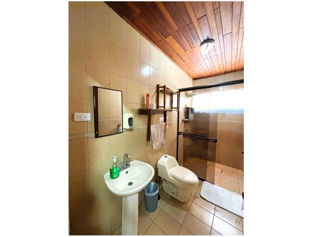 VENDO EDIFICIO EN LOS YOSES. en Zapote, San José — $550,000 - Foto 3 de 20