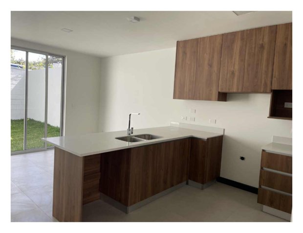 Casa en Venta,en San Antonio de Desamparados,A Estrenar.Seguridad 24/7 en San Antonio, Desamparados, San José — ₡ 112 500 000 - Foto 2 de 28