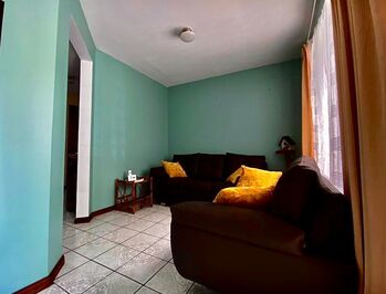 VENTA DE CASA, HEREDIA, SANTO DOMINGO, SANTA ROSA, RESID QUISQUELLA en Santa Rosa, Santo Domingo, Heredia — $200,000 - Foto 5 de 19