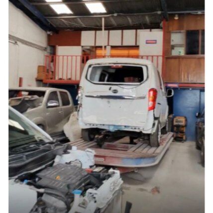 VENTA DE LOCAL Y NEGOCIO DE TALLER DE ENDEREZADO Y PINTURA, SAN JOSE  in Carmen, San José — ₡ 200 000 000