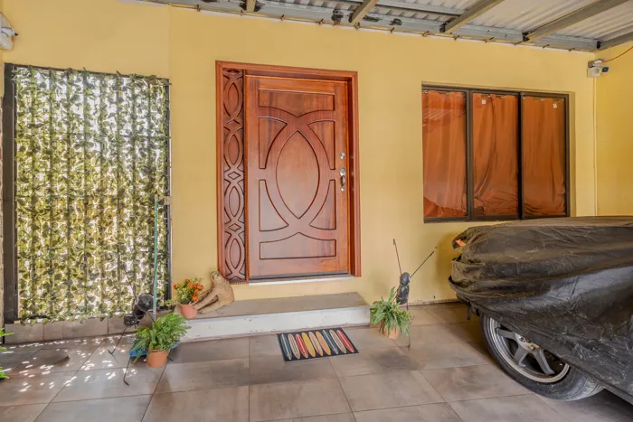 Casa en venta en Esquipulas de Palmares | Techos altos in Esquipulas, Palmares, Alajuela — ₡ 85 500 000