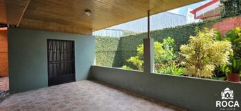 Linda casa en venta en San Isidro Pérez Zeledón  in San Isidro De El General, Pérez Zeledón, San José — 87 000 000 ₡ - Photo 4 of 10