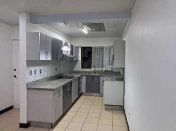 ALQUILER  DE CASA EN RESIDENCIAL MONSERRAT CONCEPCION TRES RIOS en Concepción, La Unión, Cartago — $1,100 - Foto 4 de 12
