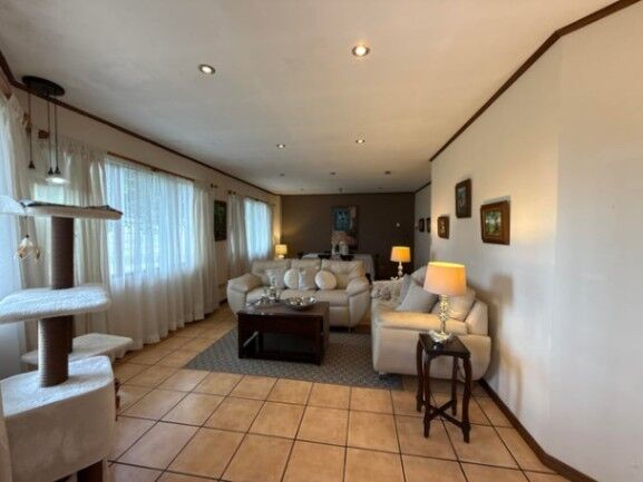 MLS-26-603 LS VENTA CASA BARVA HEREDIA CONTACTENOS AL # 86127562 en Barva, Heredia — $412,000
