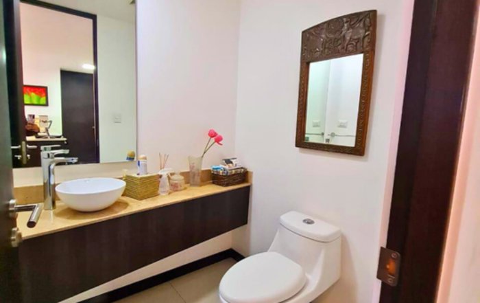 Venta de apartamento en Pozos, Santa Ana in Pozos, Santa Ana, San José — $245,000 - Photo 3 of 8