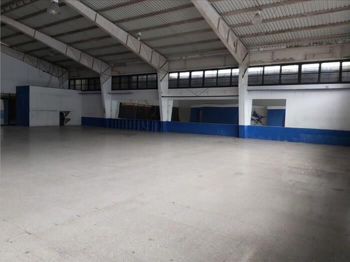 ALQUILER DE LOCAL COMERCIAL, SAN JOSE, CENTRO COMERCIAL SABANA SUR. en Mata Redonda, San José — ₡ 2 550 000