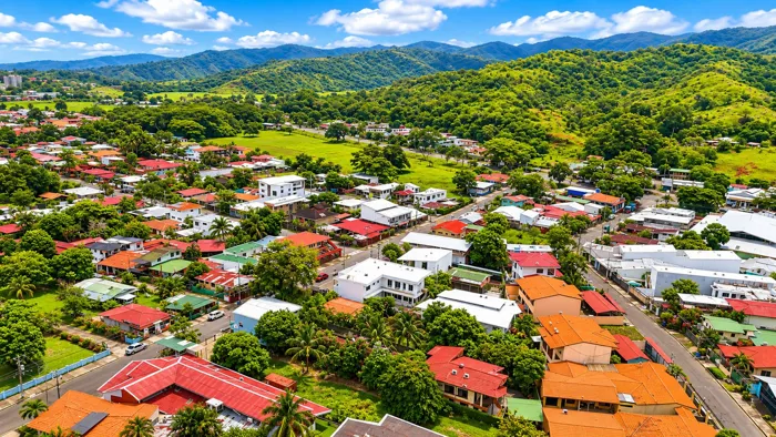 Lote de 931 m² en Vía Comercial Principal de Jacó en Jacó, Garabito, Puntarenas — $320,000