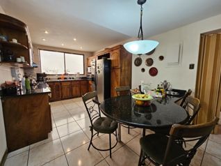SE VENDE casa independiente en PINARES, CURRIDABAT in Curridabat, San José — $430,000 - Photo 2 of 20