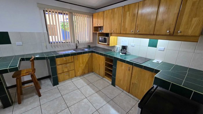Alquilo Apartamento en Rohrmoser. Semi amueblado in Pavas, San José — ₡ 375 000 - Photo 3 of 19