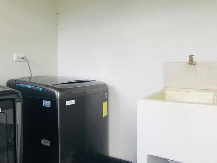 Se alquila moderna casa en condominio de Grecia Alajuela 25-1344 en Grecia, Alajuela — $1,300