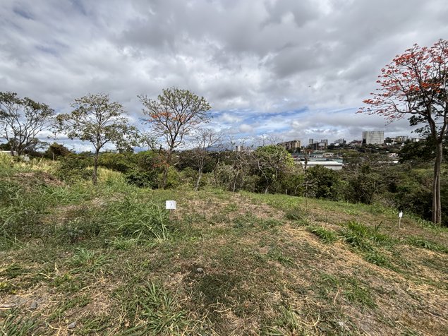 VENTA DE TERRENO EN ESCAZÚ, BELLO HORIZONTE en Escazú, San José — $495,000 - Foto 3 de 12