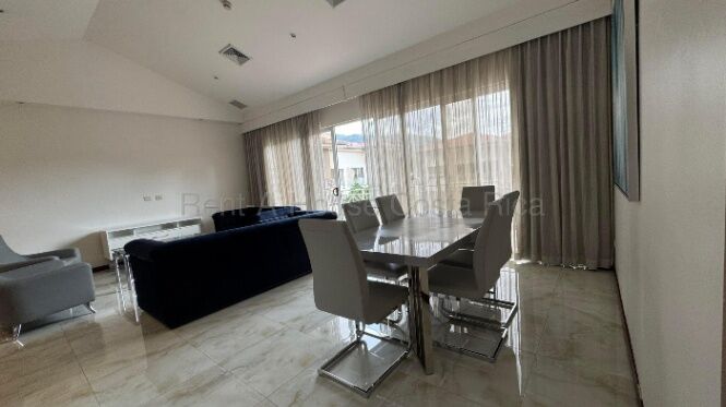 Se alquila apartamento en San Rafael Escazú 27-32 in San Rafael, Escazú, San José — $2,500