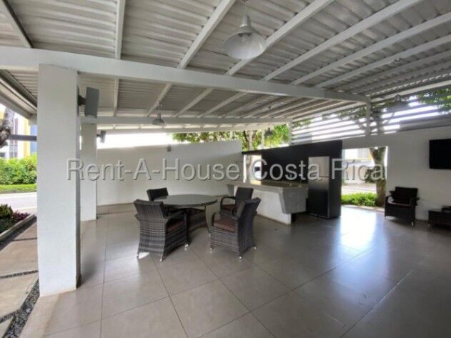 Alquiler de Casa en Santa Ana-Piedades. RAH 26-1471 en Piedades, Santa Ana, San José — $2,200