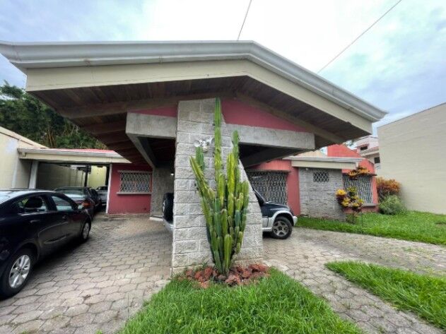 CASA EN VENTA, ESCAZÚ $443.000 Cod#25-466 en San Rafael, Escazú, San José — $443,000