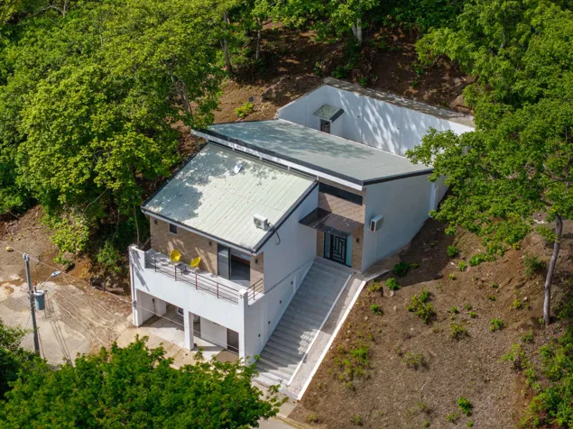 House for Sale in Tamarindo with Private Pool and Independent Studio in Tamarindo, Santa Cruz, Guanacaste — $489,000