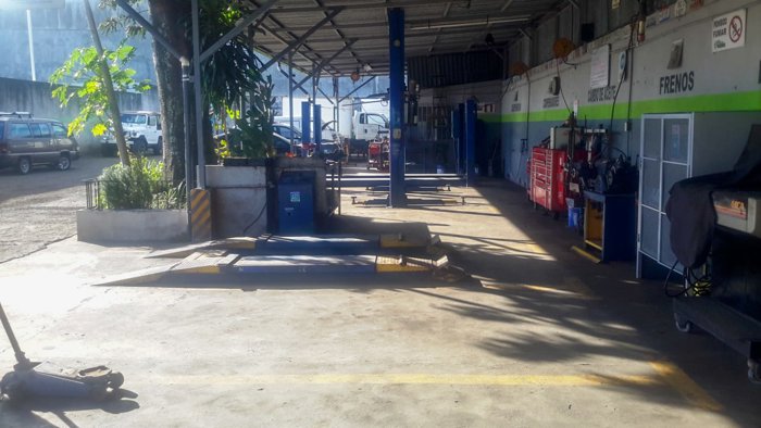 VENTA DE TALLER MECANICO, HEREDIA, LAGUNILLA en Ulloa, Heredia — $650,000