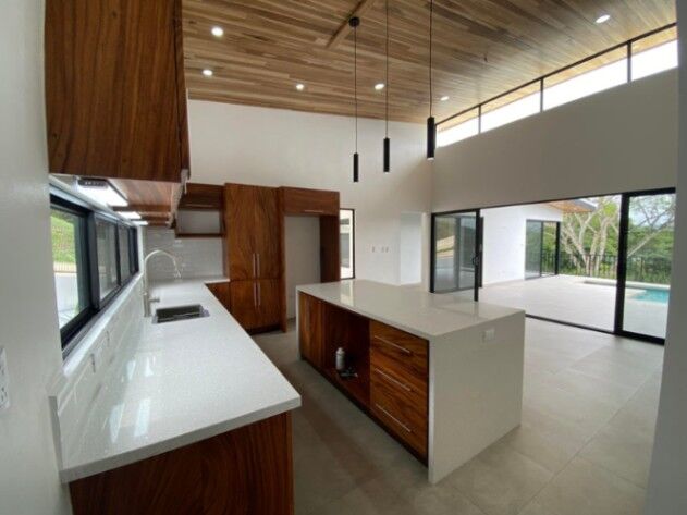 Venta de Casa en Atenas-Concepción, Alajuela. RAH 25-1018 en Concepción, Atenas, Alajuela — $380,000