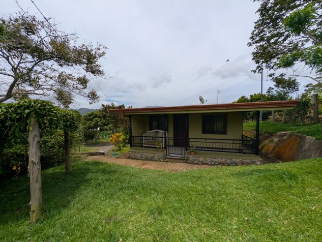 Casa en alquiler en Calle El Calvario, Paraíso de Cartago – ₡290.000 en Paraíso, Cartago — ₡ 290 000