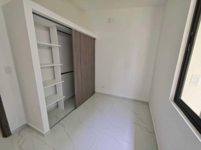 Alquiler de Casa en La Guâcima, Alajuela. RAH 25-1719 en Guácima, Alajuela — $1,100
