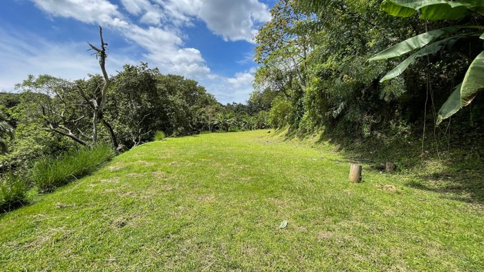 Espacioso Terreno en Entorno Privado y Natural en Atenas, Costa Rica en Atenas, Alajuela — $150,000 - Foto 2 de 21