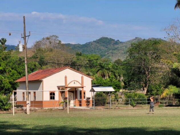 Lote con Clima de Montaña Cerca del Mar. Nandayure, Nicoya in Zapotal, Nandayure, Guanacaste — $44,000