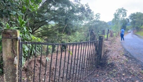 SE VENDE LOTE PARA QUINTA EN SAN JOSE, MORA PICAGRES. in Picagres, Mora, San José — ₡ 30 000 000