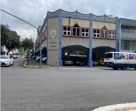 ALQUILER DE LOCAL, SAN JOSE, PLAZA QUIRRIZA   in Carmen, San José — $10,000