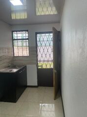 Oportunidad de casa en Residencial San Nicolás, Taras, Cartago en San Nicolás, Cartago — 47 000 000 ₡ - Foto 4 de 16