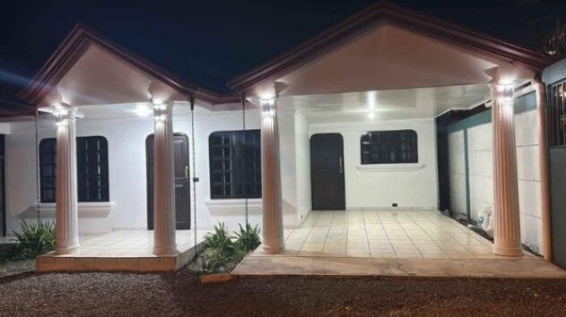 SE VENDE BELLEZA DE CASA Y TERRENO EN PÉREZ ZELEDÓN. in Daniel Flores, Pérez Zeledón, San José — ₡ 92 000 000