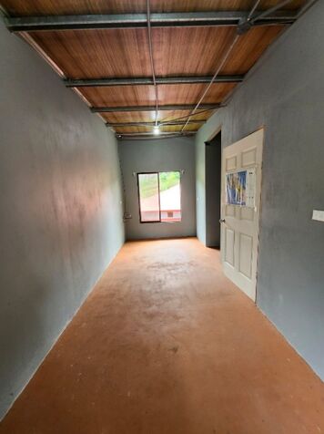 Casa en Barrio SINAI cerca de la UNA. in San Isidro De El General, Pérez Zeledón, San José — $200,000