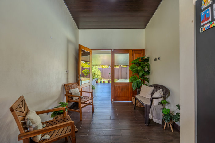Casa de una sola planta con cancha de pickleball. en Palmares, Alajuela — ₡ 115 000 000 - Foto 3 de 21