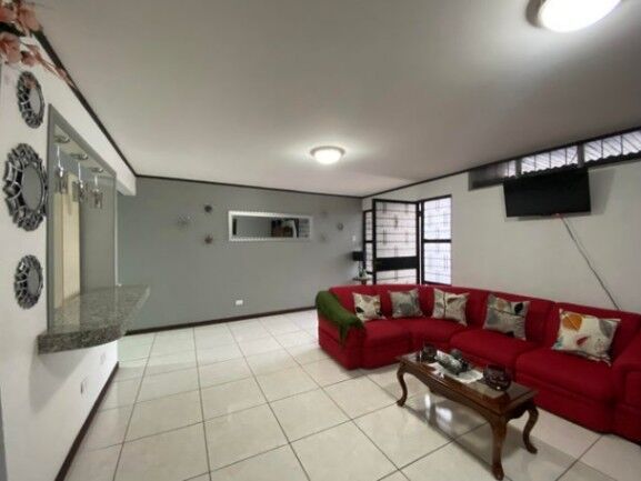 Se vende espaciosa casa con uso mixto en San Francisco San José 25-356 en San Francisco, Goicoechea, San José — ₡ 145 000 000
